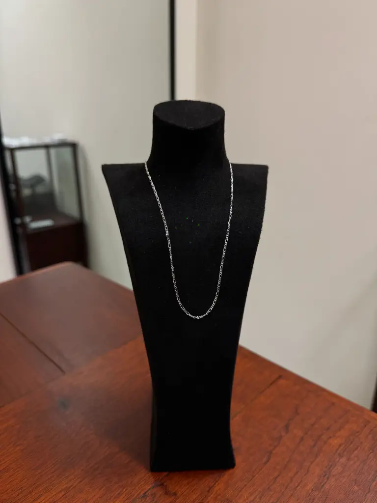 [JK0000747] Collier Saul 